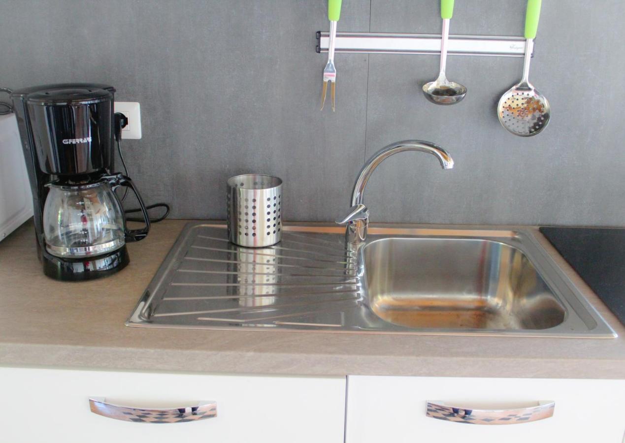 Residenza Castellum Apartment Stazzona ภายนอก รูปภาพ