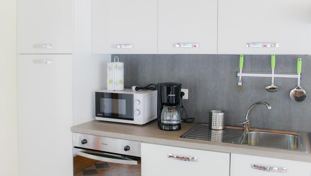 Residenza Castellum Apartment Stazzona ภายนอก รูปภาพ